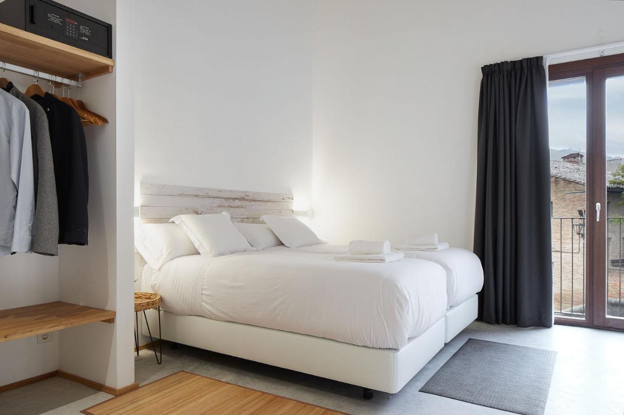 Iraipe Estella Rooms Auto Check-In Екстериор снимка