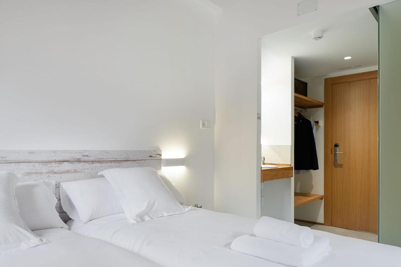 Iraipe Estella Rooms Auto Check-In Екстериор снимка